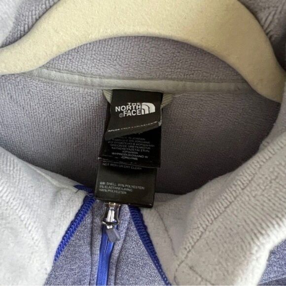 The North Face Zip Up purple sweater jacket XS - Picture 4 of 6